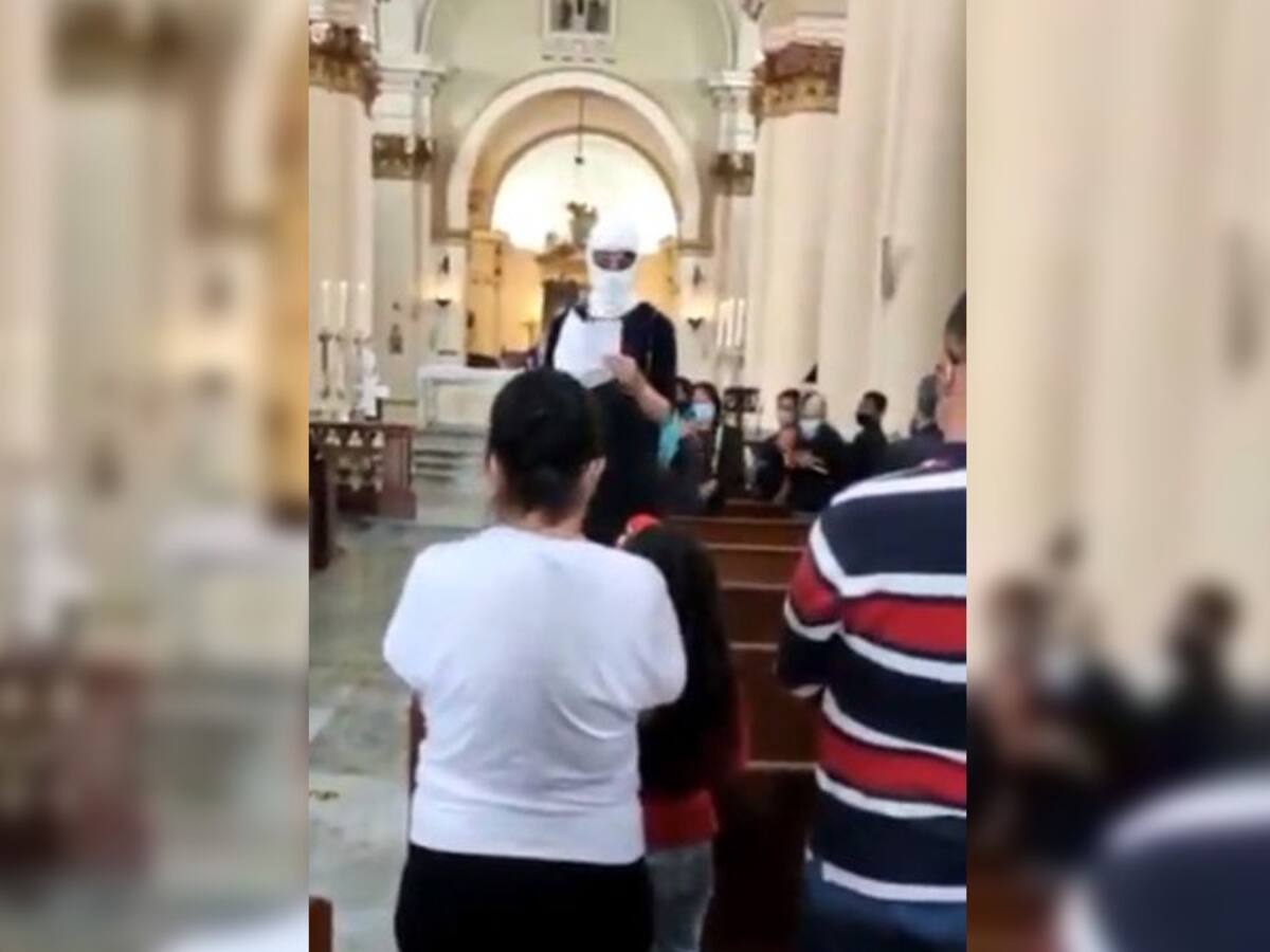 Habla Simona, la activista que irrumpió en la Catedral Primada de Bogotá