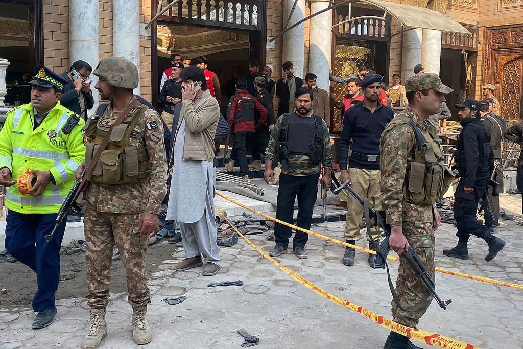 Atentando en mezquita de Peshawar, Pakistán. 30 de enero 2023. Foto: MAAZ ALI/AFP via Getty Images.
