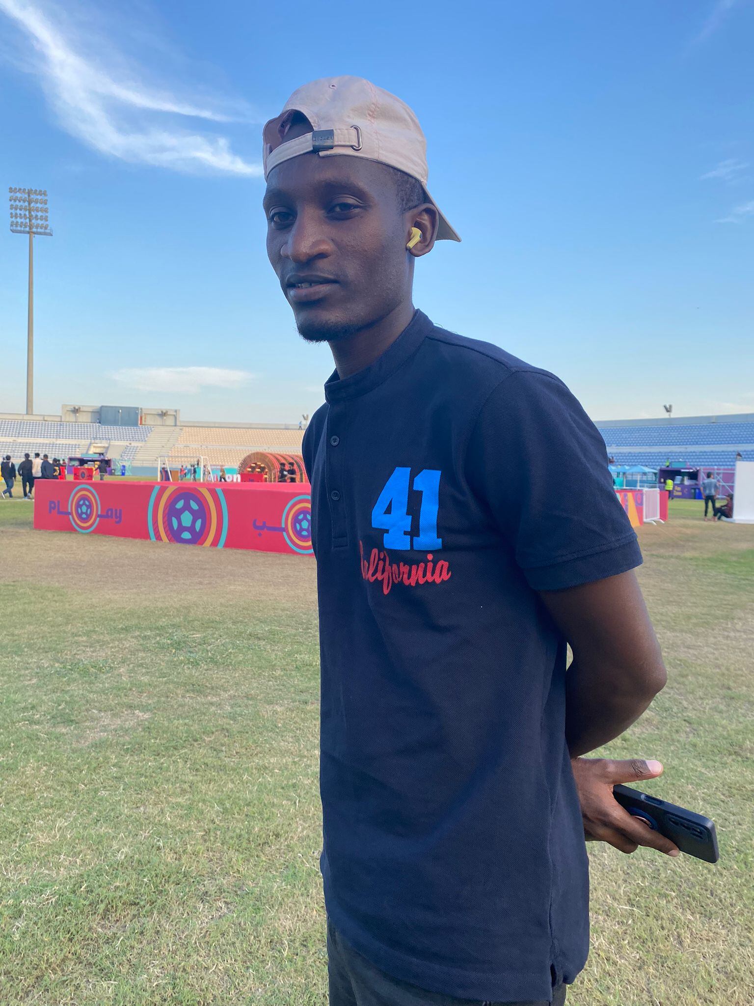 En medio del cubrimiento especial de W Radio en la Copa del Mundo, La W habló con Alphonso*, uno de los obreros que trabajó en la construcción de los estadios del mundial. Foto: W Radio