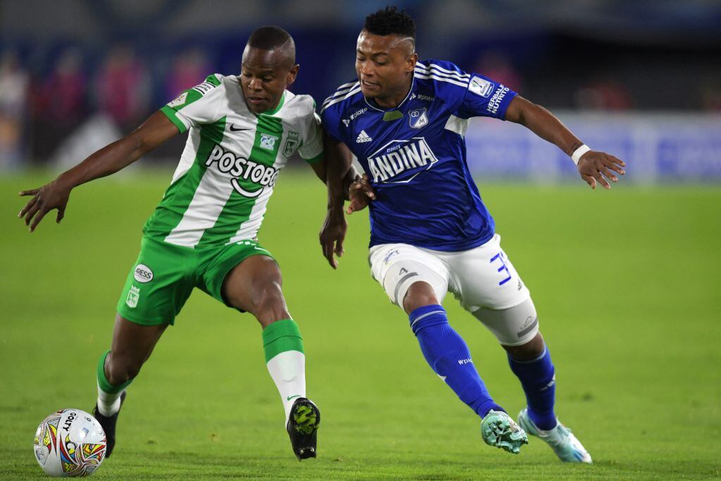 Yerson Candelo y Óscar Cortes. (Photo by RAUL ARBOLEDA/AFP via Getty Images)