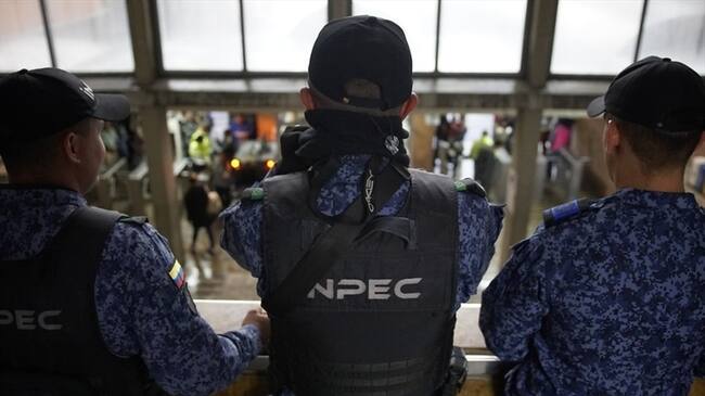 Christian López, vicepresidente Nacional de la UTP, manifestó en Sigue La W que piden que se les entreguen dotación de bioseguridad. . Foto: Colprensa - Sergio Acero