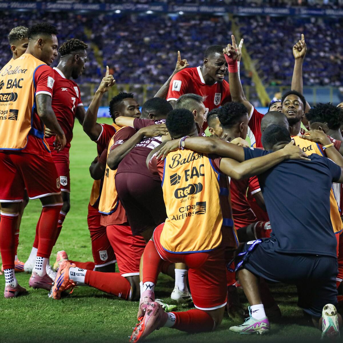 Panamá clasificó por segunda vez al Mundial tras ganar 3-0 a El Salvador