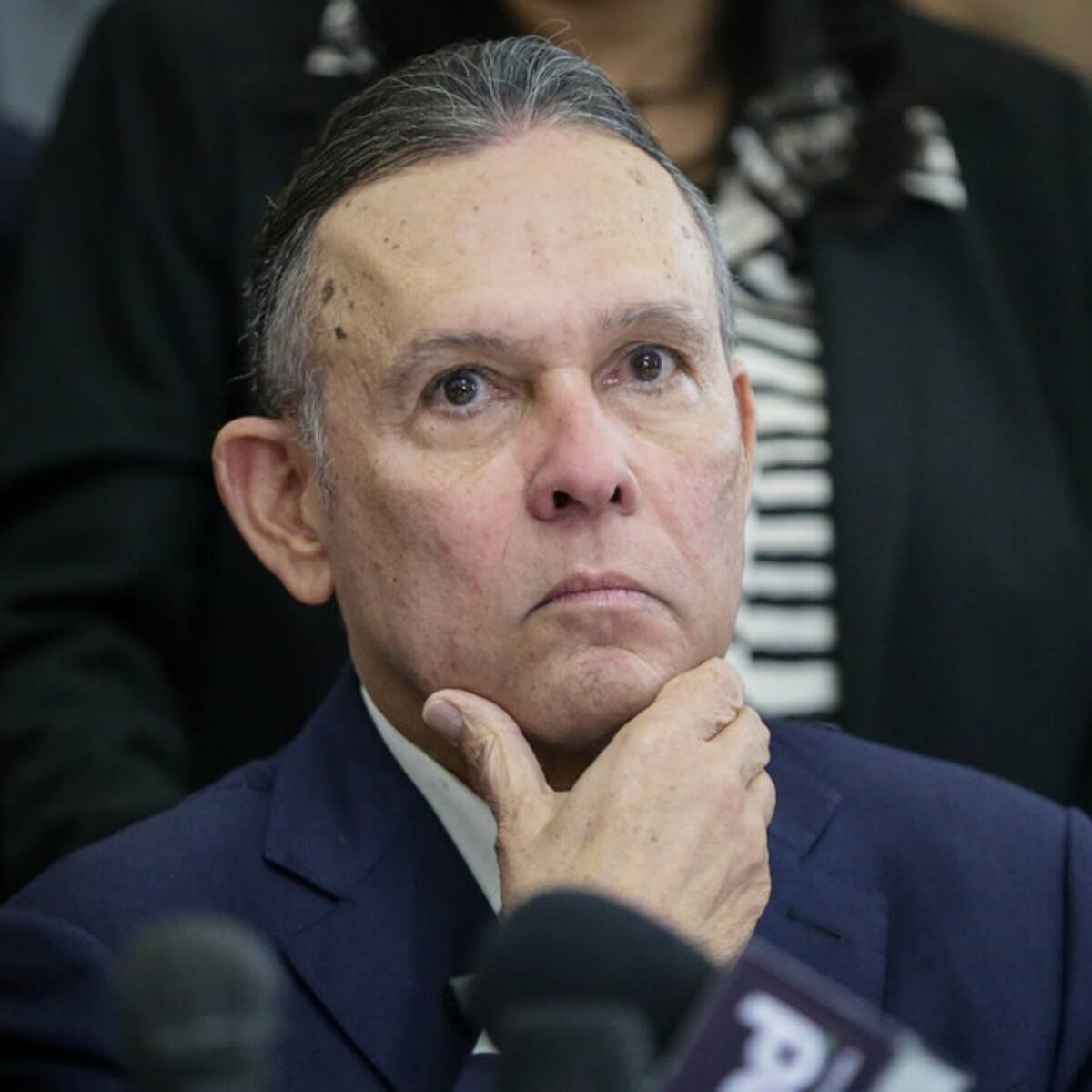 Corte Suprema abre investigación previa contra Efraín Cepeda por votación de la consulta popular