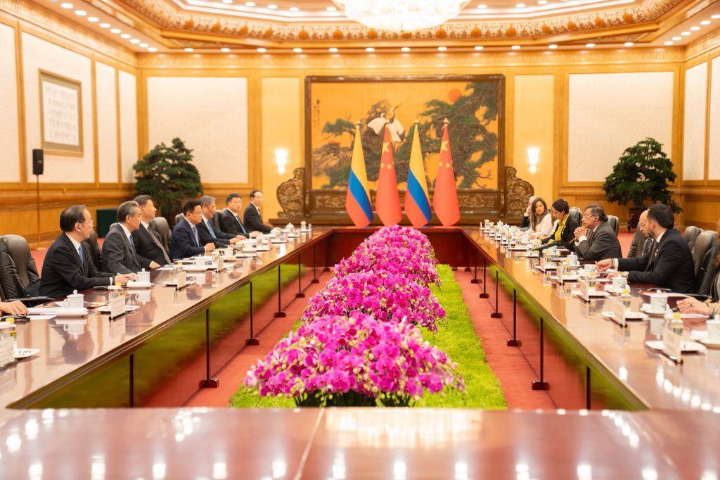 Colombia firmó con China un plan de cooperación para adherirse a  Nuevas Rutas de la Seda. Foto: Presidencia de la República.