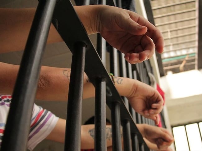 La Fiscalía está estudiando los casos de excarcelación en otros países impactados por la pandemia. Foto: Colprensa