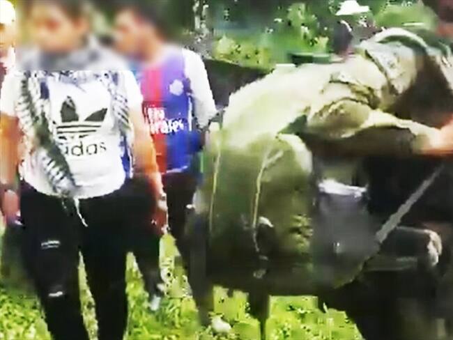 En medio de asonadas, los militares han sido obligados a salir de las zonas de operaciones en Argelia . Foto: Cortesía