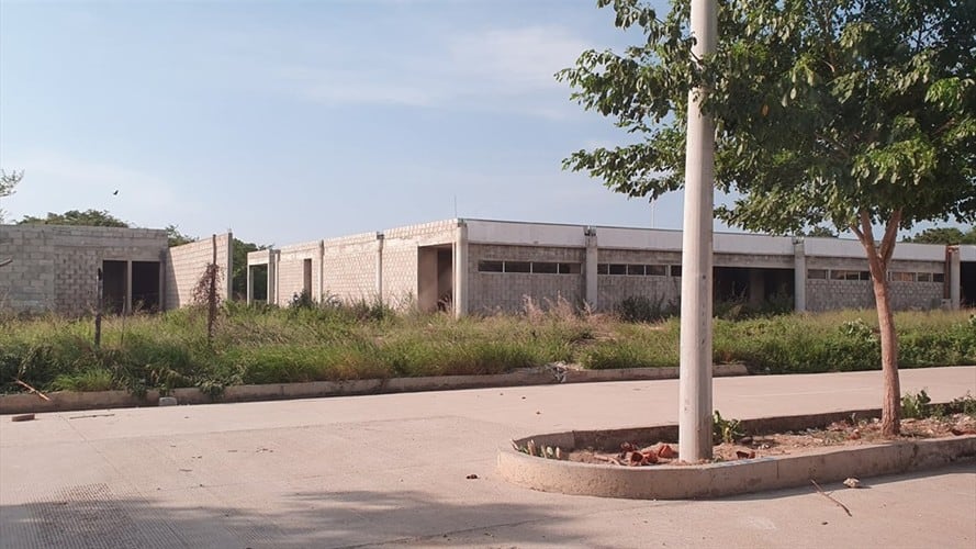 Con recursos del gobierno nacional, Policlínica en Santa Marta será terminada. Foto: Veeduría de Santa Marta