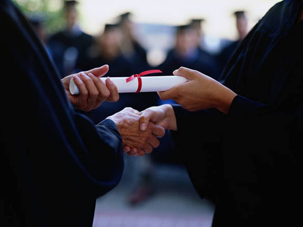 Investigación disciplinaria a tres docentes de Santa Marta por presuntos títulos falsos