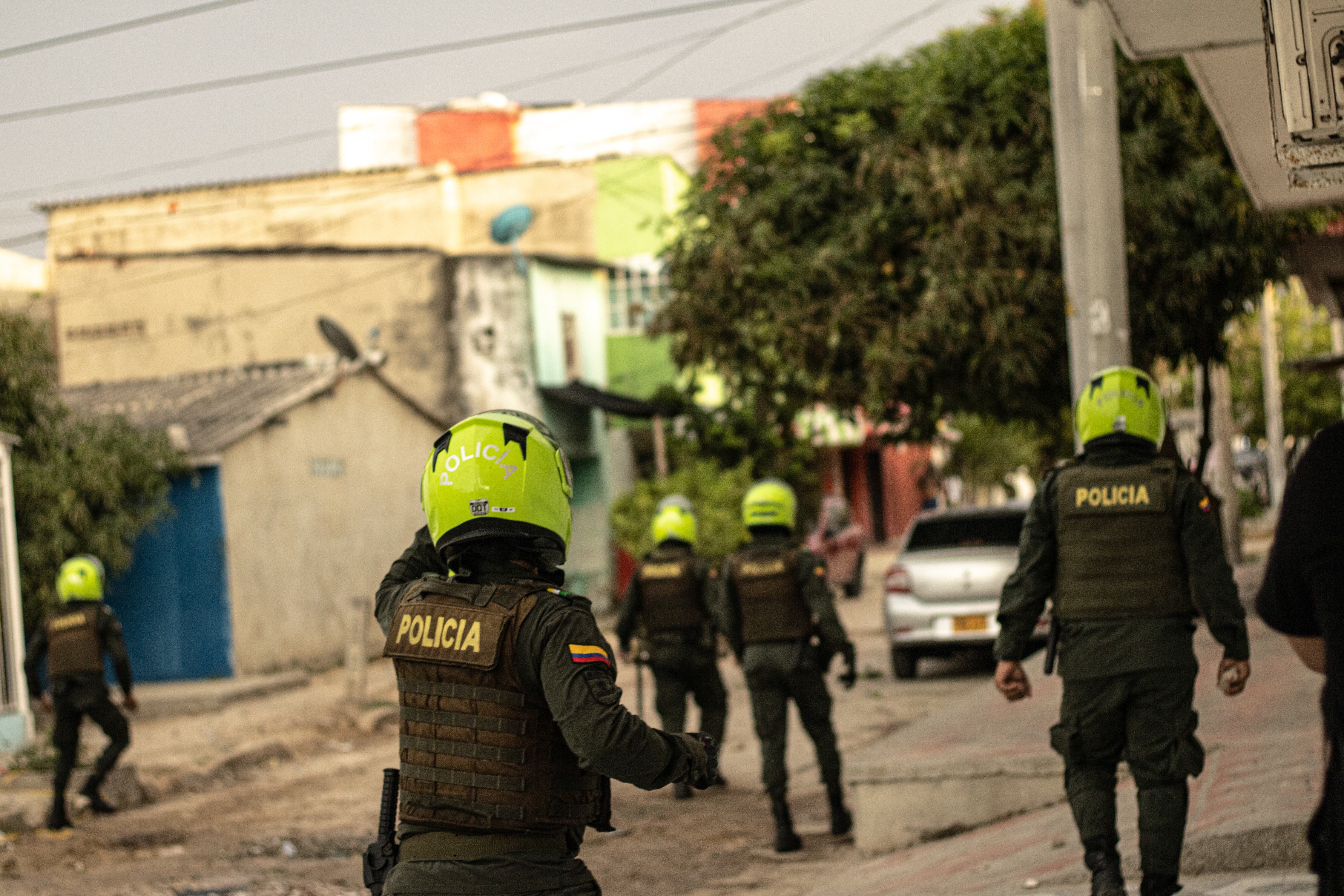 Agentes de la policía colombiana. Foto de: Alex DItta/Long Visual Press/Universal Images Group vía Getty Images.