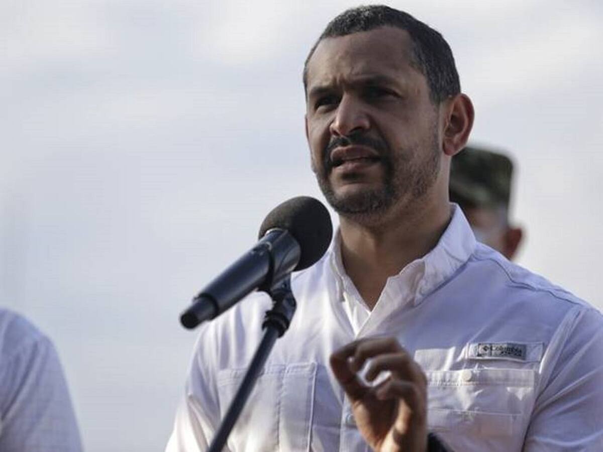 El ministro del Interior pidió anular el toque de queda en Duitama y Sogamoso