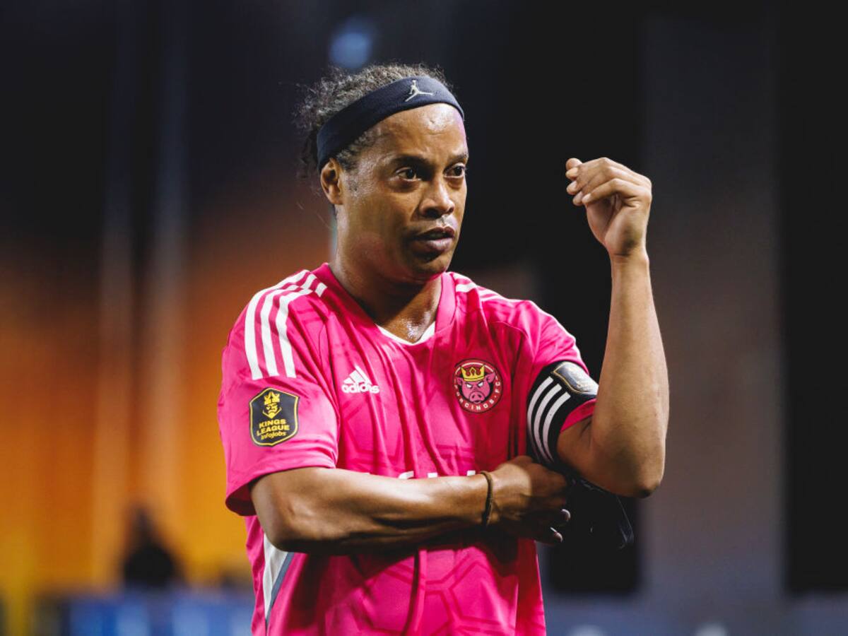 Un grupo parlamentario ordenó que la Policía lleve a Ronaldinho a declarar sobre bitcóin