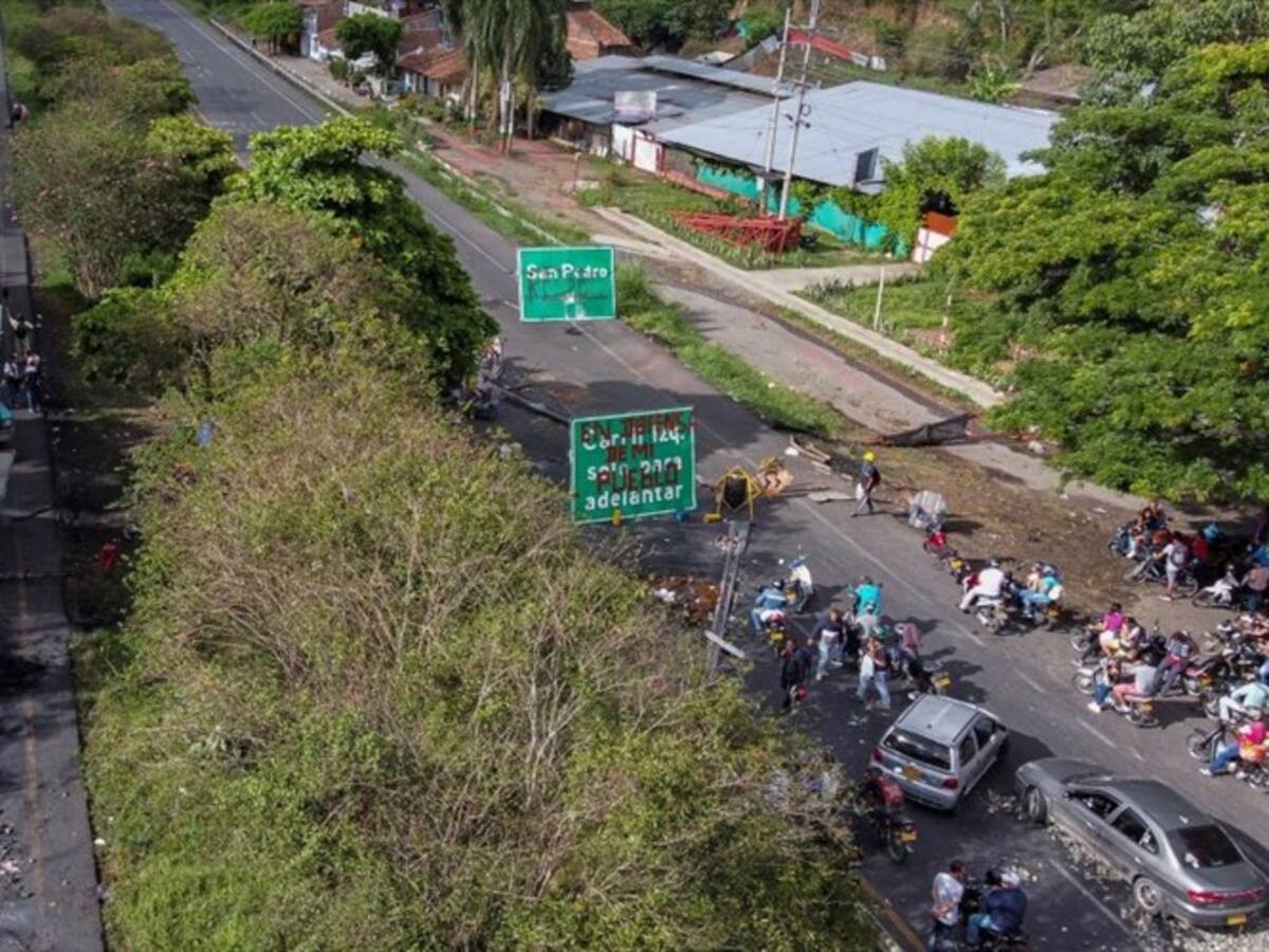 Solo cuatro bloqueos que afectan el abastecimiento persisten en el país