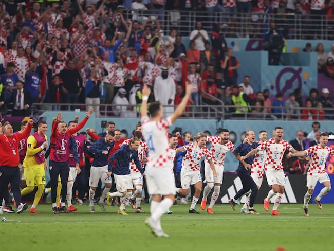 Selección de Croacia celebra la consecución del tercer puesto en Qatar 2022. Croacia vs Marruecos. 17 de diciembre de 2022. Foto: Alex Pantling/Getty Images