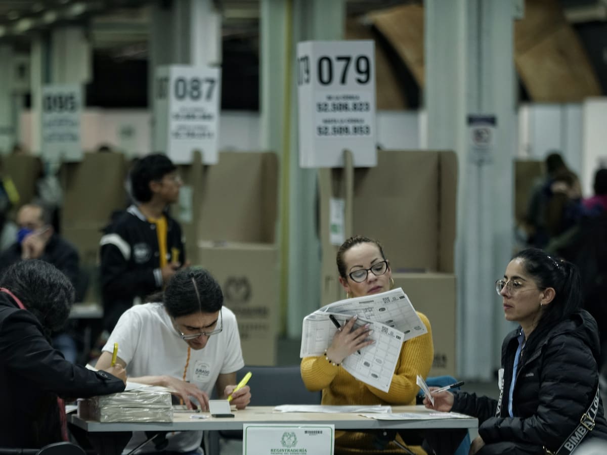 MOE alerta que hay 160 puestos de votación en riesgo de corrupción electoral en Bogotá