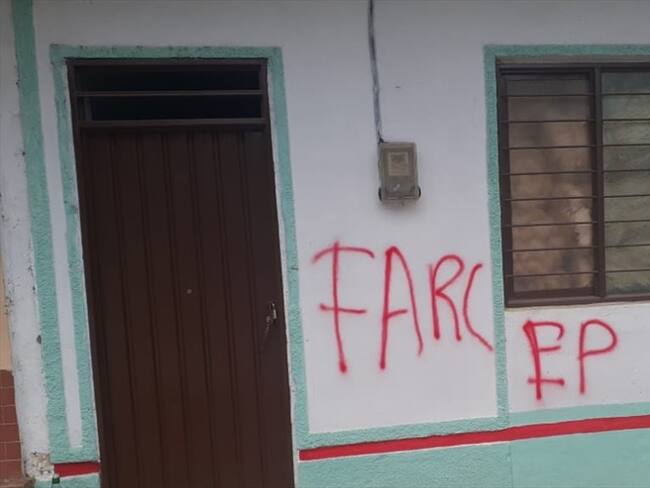 Los escritos fueron realizados en horas de la noche, sin que las autoridades se percataran de la situación. Foto: Cortesía Sucesos Cauca