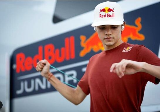 Sebastián Montoya se unió a la Academia Red Bull / @sebasmontoya58