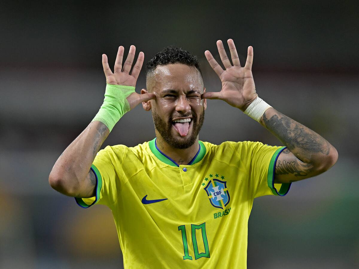 Neymar sobrevoló Sao Paulo en helicóptero en su llegada a Brasil para firmar por el Santos