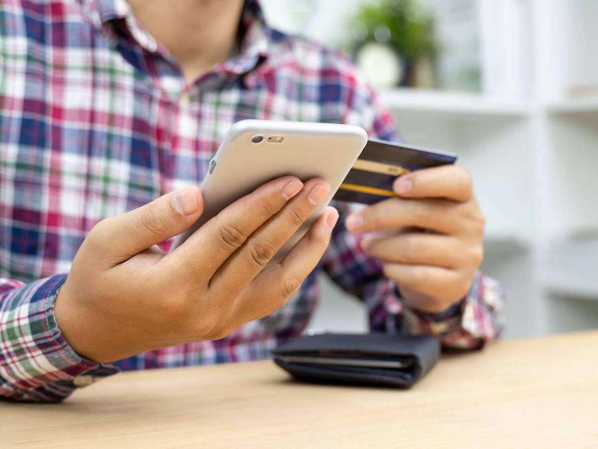 Se hicieron pasar por asesores del banco: víctima de estafa denuncia robo