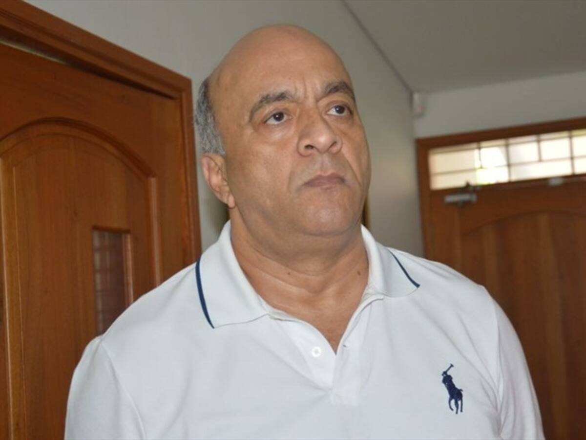 Hernando Escobar, exsenador del Magdalena, denuncia atentado en su contra