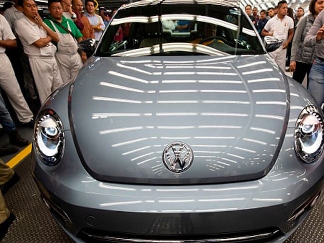 Se acaba la producción del famoso carro “escarabajo” de Volkswagen