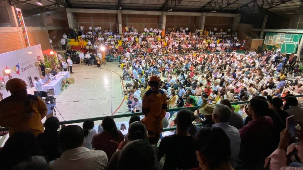 La reforma al Código Minero deberá hacerse el próximo semestre: presidente Petro