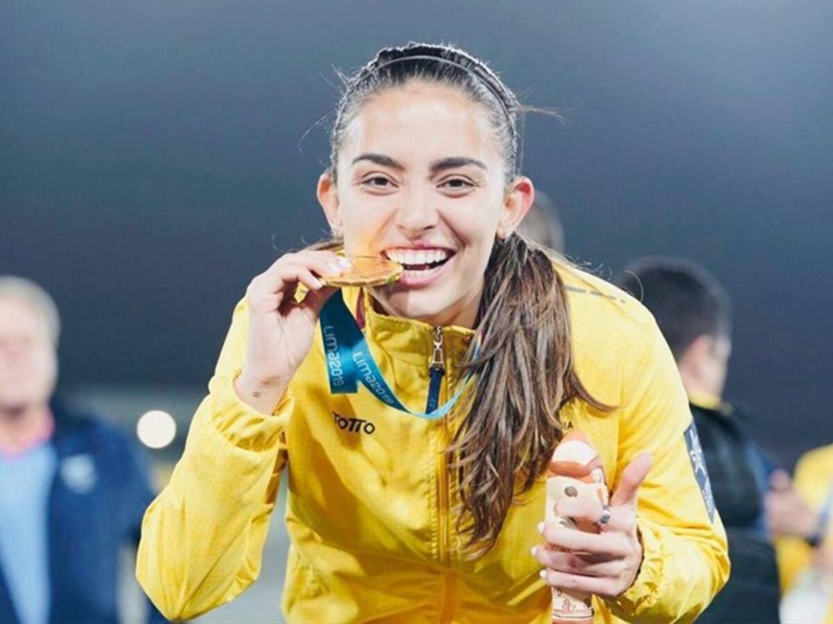 Isabella Echeverri, jugadora de la Selección Colombia es #UnaMujerW
