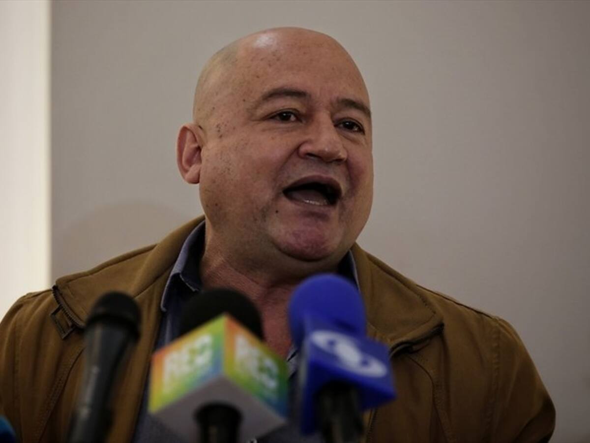 Gobierno explicará su estrategia de desmantelamiento de grupos paramilitares