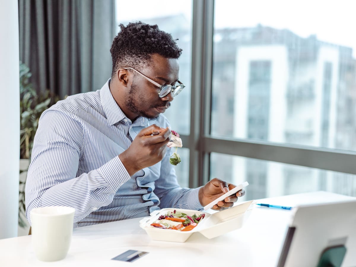 Reducción jornada laboral: ¿La hora del almuerzo hace parte del horario de trabajo?