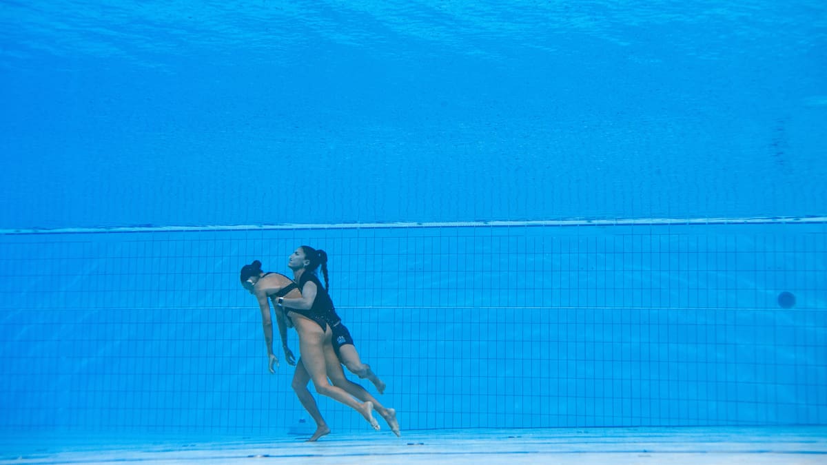 Sabía que estaba mal: entrenadora que salvó a Anita Álvarez en Mundial de Natación