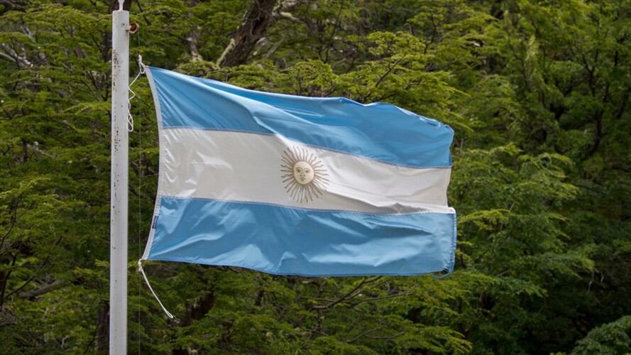 Un grupo de colombianos denunció que las autoridades de Argentina estaban exigiéndoles un pasado judicial de los últimos 10 años para tramitar su DNI y vivir en ese país. Foto: Getty Images