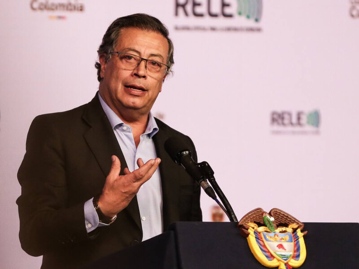 Declaran improcedente tutela contra Petro por llamar “muñecas de la mafia” a periodistas