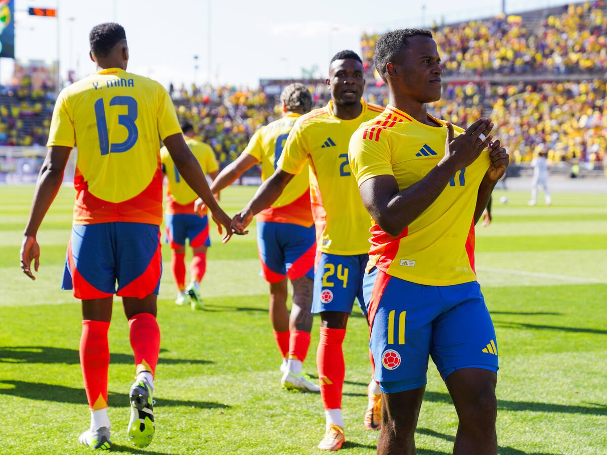 Colombia goleó 3-0 a Bolivia en el juego de preparación para la Copa América