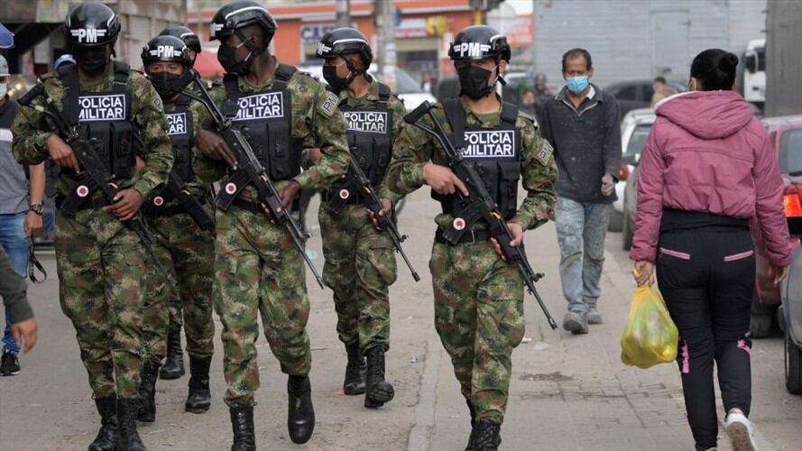 Policía Militar en Bogotá. Foto: RAUL ARBOLEDA-Getty