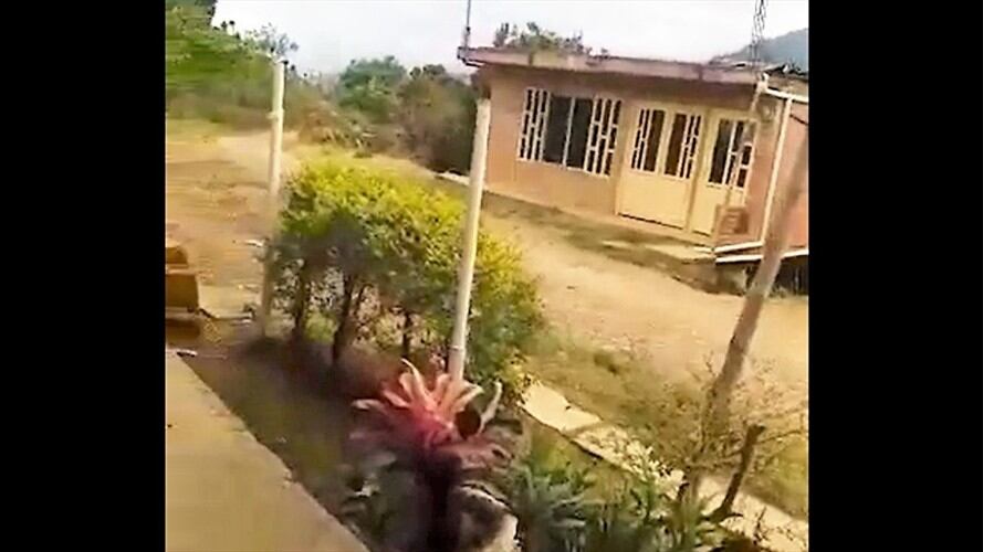 Las viviendas de los civiles quedaron en medio del fuego cruzado . Foto: Cortesía