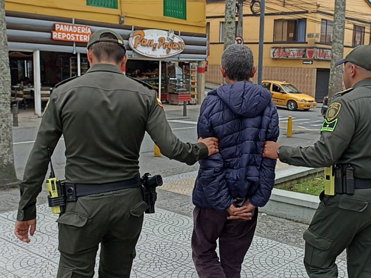Un hombre que estaba prófugo de la justicia, fue capturado por el delito de hurto
