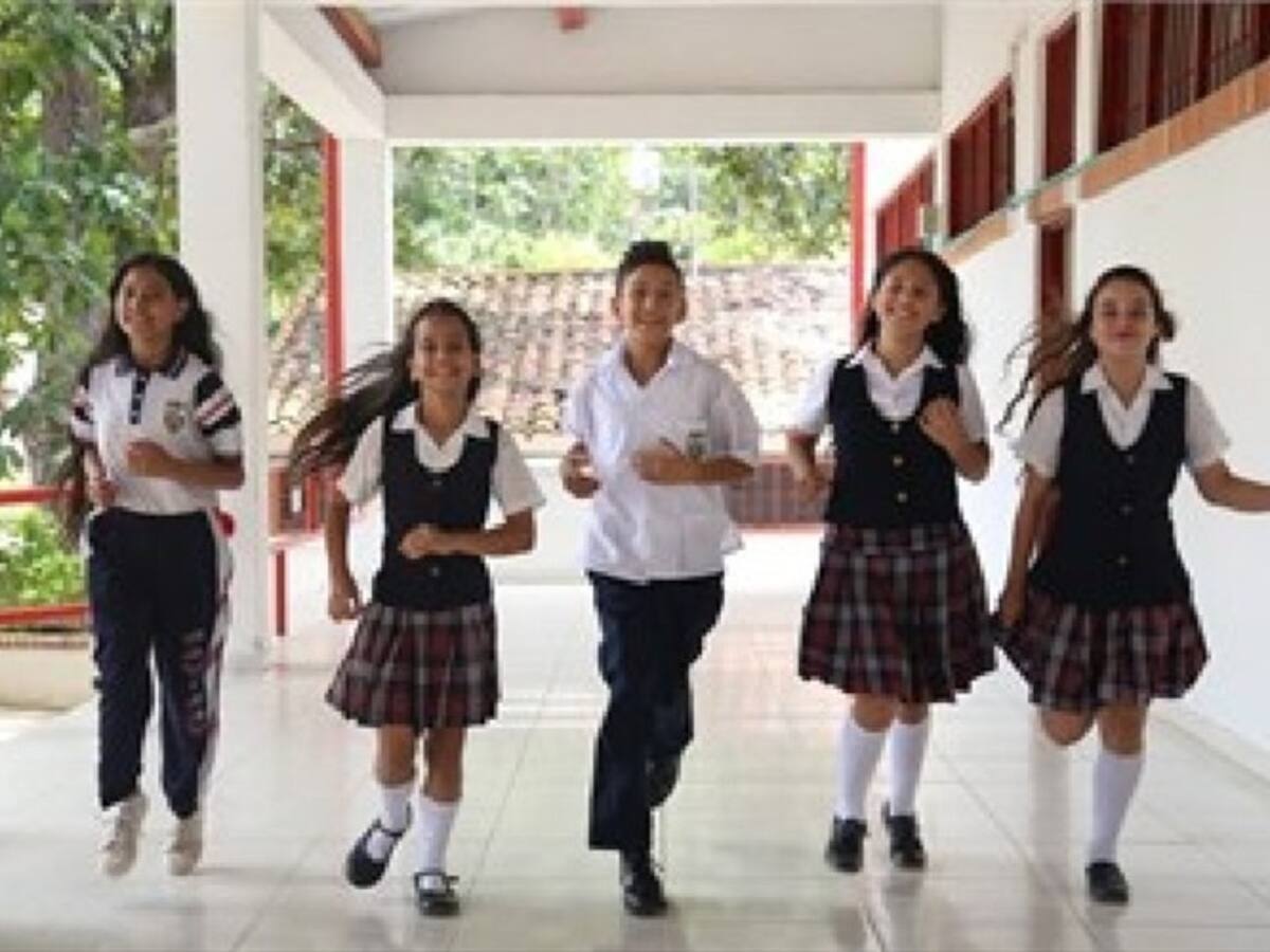 Inician clases de alternancia en Piedecuesta