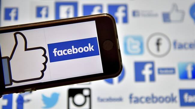Salvan a joven que trató de suicidarse por Facebook Live. Foto: Getty Images/LOIC VENANCE