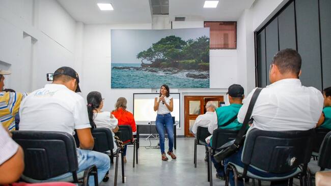 Ministra de Minas en Montería. Foto: tomada de Twitter @MinEnergiaCo.