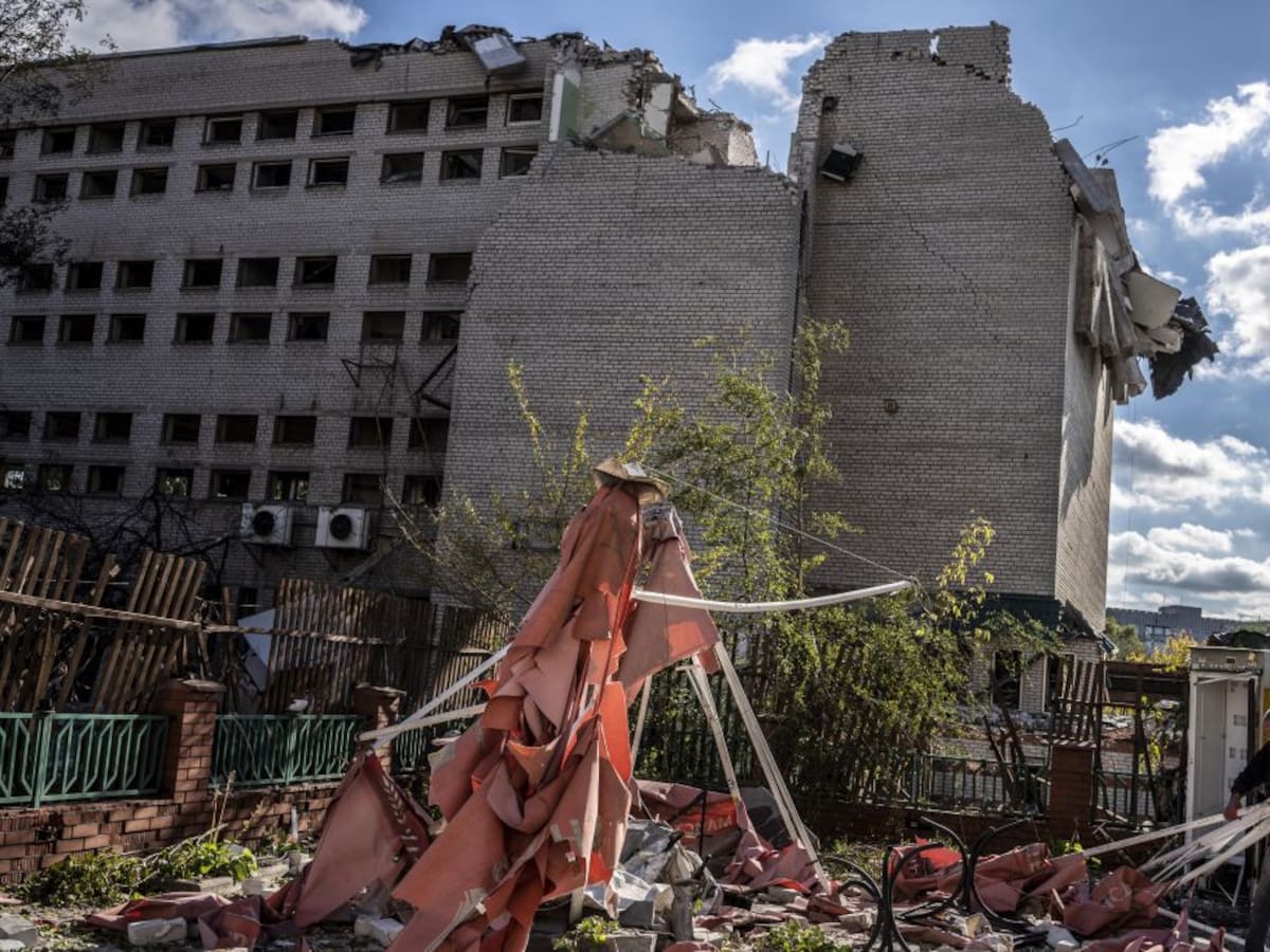 Al menos 40 muertos en nuevo ataque ruso contra Dnipró en Ucrania