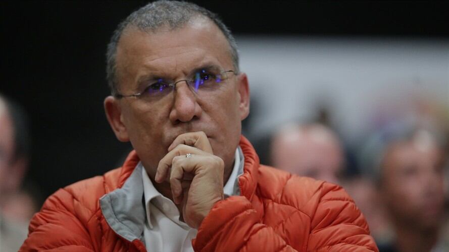 El senador Roy Barreras acusa al Centro Democrático de hacer montajes para cuestionar a la Comisión de paz.. Foto: Colprensa