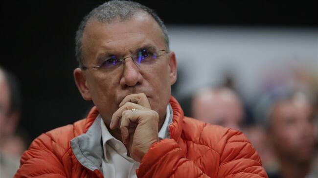 El senador Roy Barreras acusa al Centro Democrático de hacer montajes para cuestionar a la Comisión de paz.. Foto: Colprensa