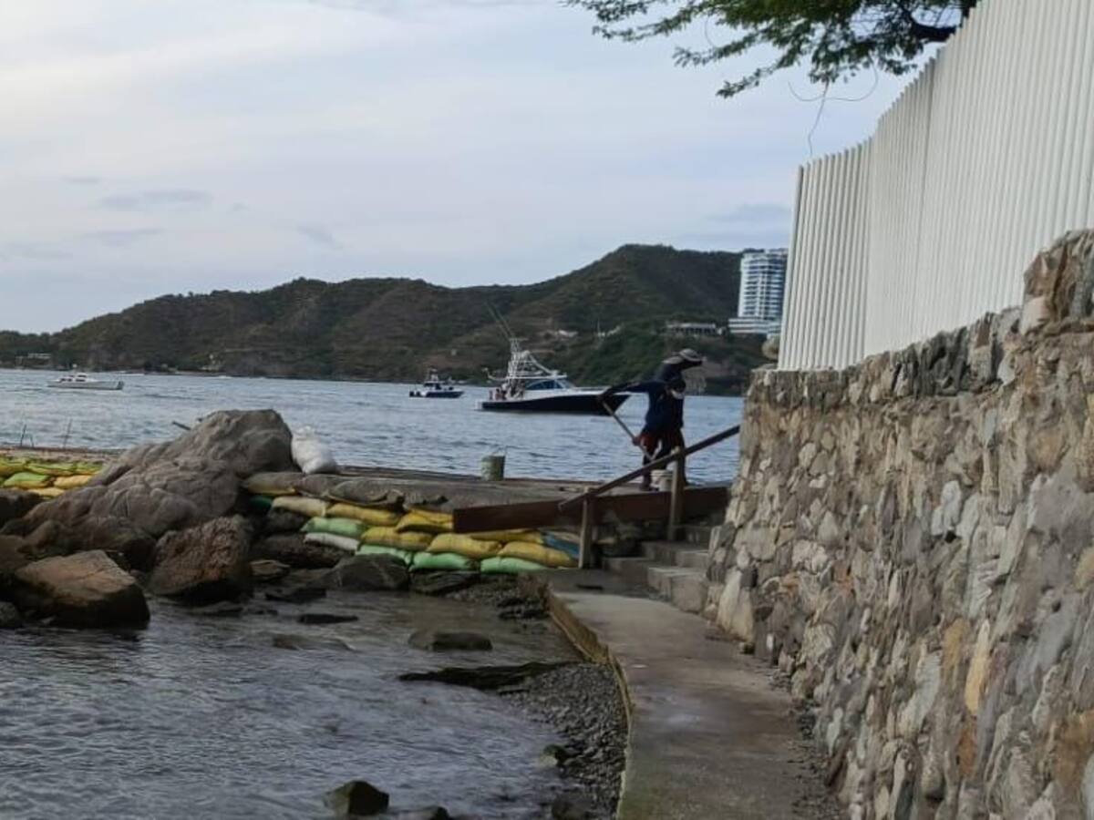Suspenden la restauración de muelle en El Rodadero