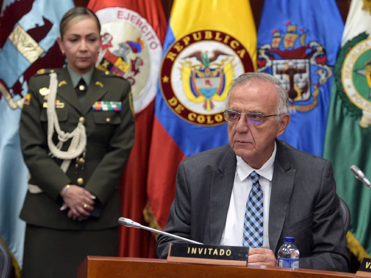 MinDefensa sobre invasión de tierras: “no se ha dado alguna orden de no intervenir”