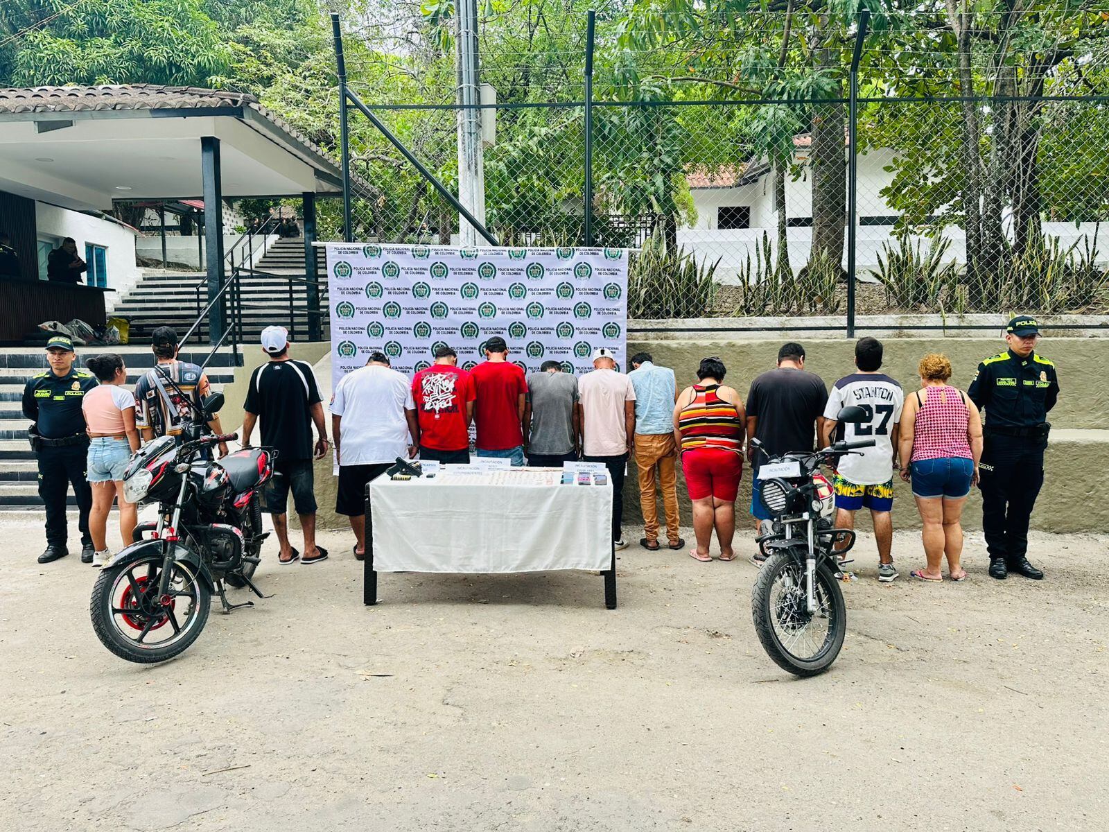 Miembros del grupo delincuencial 'Los del norte' capturados en La Dorada. Foto: Policía Caldas.