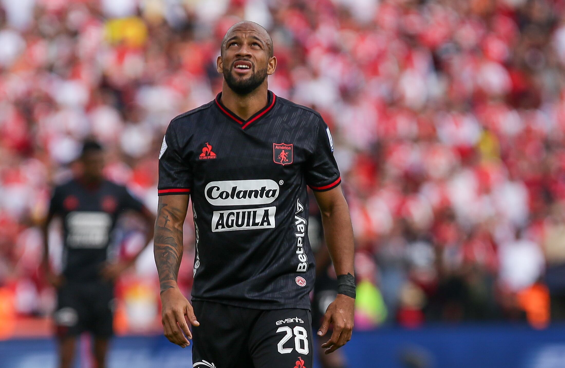 Bogotá. Abril 21 de 2024. Independiente Santa Fe enfrenta a América de Cali, por encuentro válido de la Liga BetPlay 2024 I, de la fecha 18, en el estadio Nemesio Camacho el Campin . Colprensa