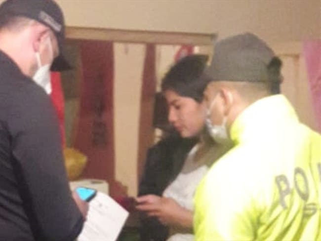 La ciudadana detenida en las últimas horas sería el enlace de Maritza Serna Becoche. Foto: Fiscalía