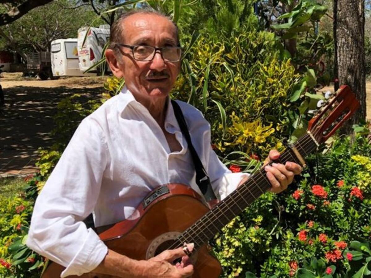 Habla Hugues Martínez, el músico al que Escalona le compuso "El pirata del Loperena"