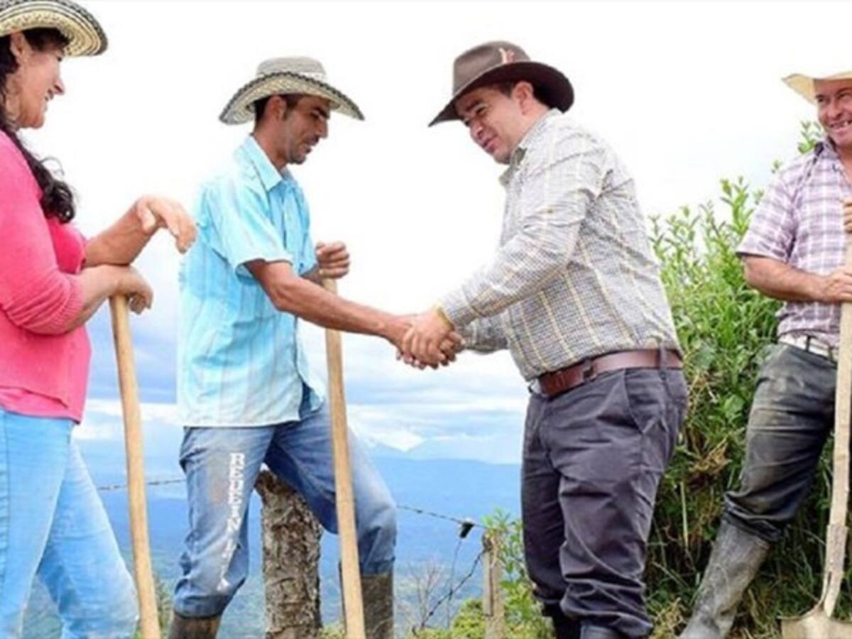 "Las quemas eliminan microorganismos necesarios para la biodiversidad"