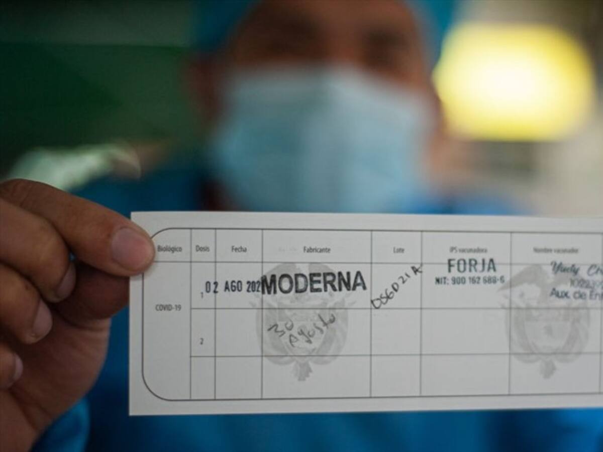 Más de seis establecimientos sellados por no pedir carné de vacunación