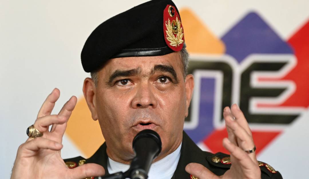 Ministro de Defensa dice que Venezuela se prepara para “una nueva etapa” tras los comicios